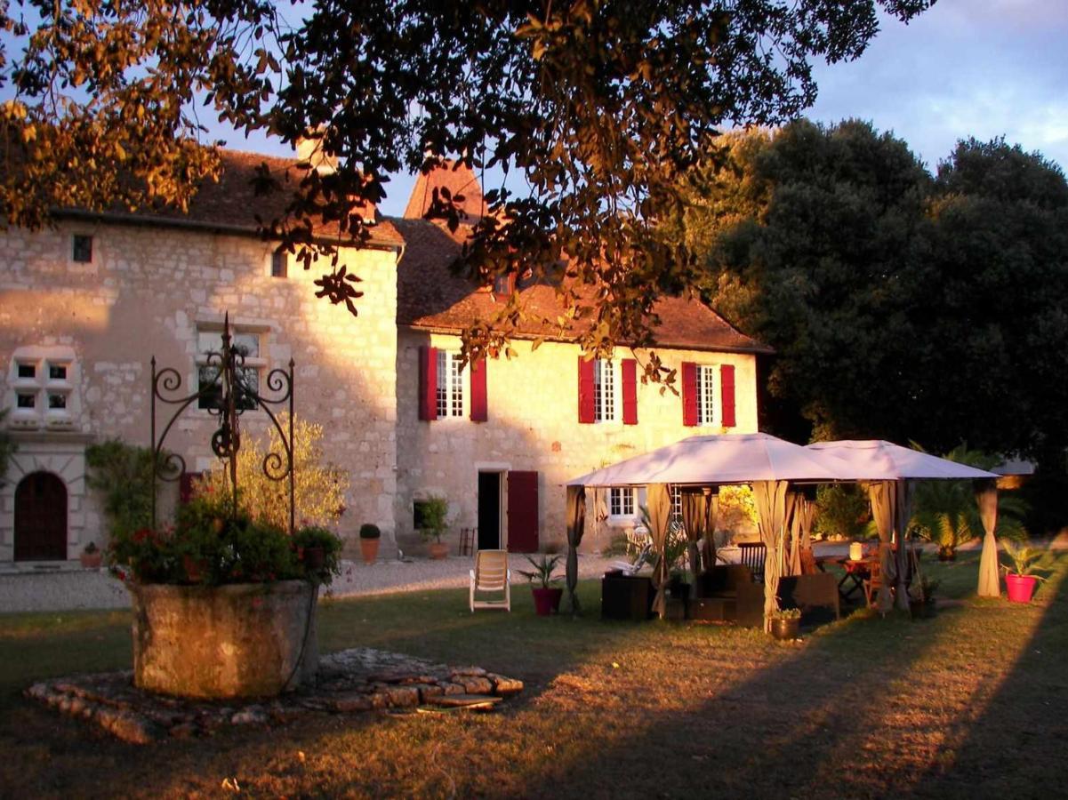 לינה וארוחת בוקר Saint-Jean-de-Thurac Domaine Du Noble מראה חיצוני תמונה